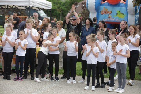 Szárazréti forgatag jótékonysági gyűjtéssel, jókedvvel és színes programokkal